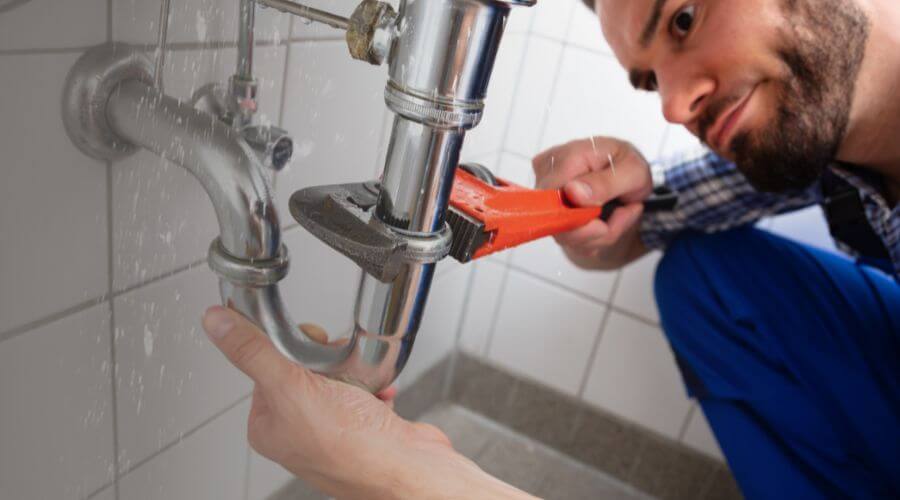 Professional same day plumber services in Robstown, TX